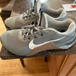 Nike METCON size 10 new condition